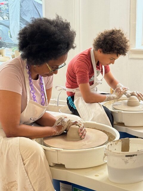 introductie workshop pottenbakken- met beschilderen - dinsdag 30 december 16.00-18.00 uur