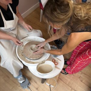 introductie workshop pottenbakken- met beschilderen - zaterdag 2 mei 14.30-16.30 uur