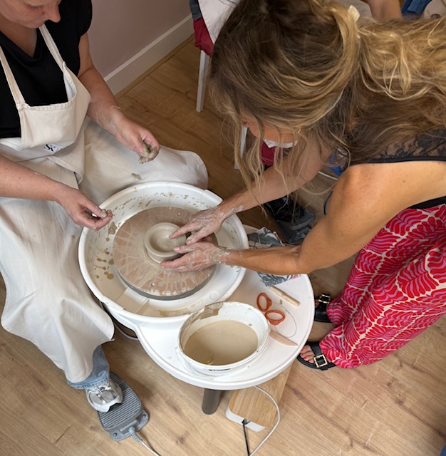 introductie workshop pottenbakken- met beschilderen - zaterdag 2 mei 14.30-16.30 uur