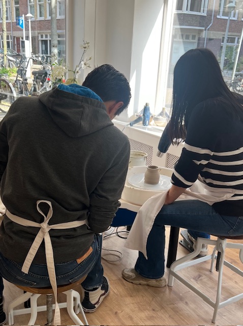 privé workshop pottenbakken voor 2 personen- met beschilderen - op maandag van 14.30-16.30