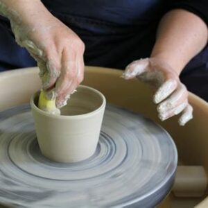 exclusieve 2 daagse workshop porselein draaien & afdraaien - woensdag 4 en 11 februari 18.30-20.30 uur
